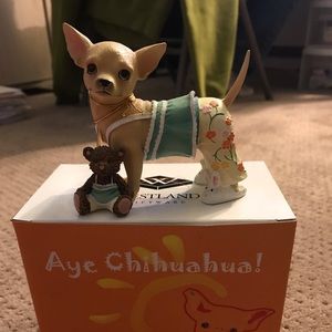 Aye Chihuahua! Chihuahua in PJ’s Figurine